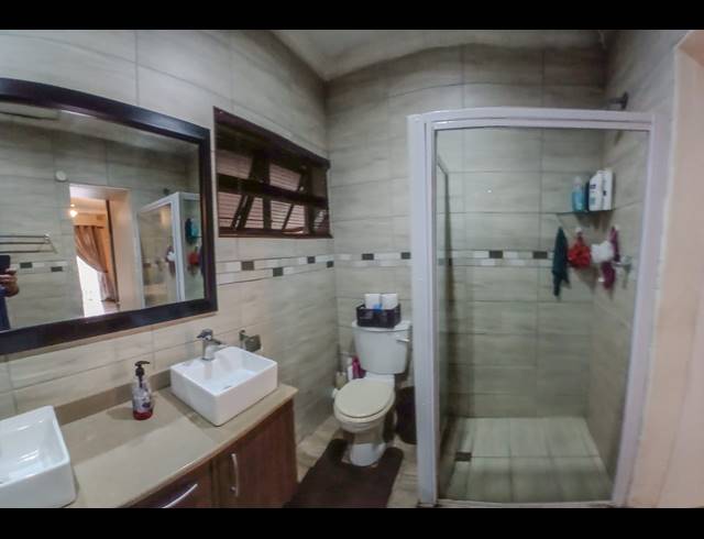 3 BEDROOM HOUSE FOR SALE IN BLUFF